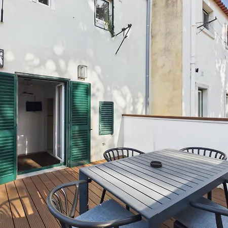 Charming 1br W/ Terrace In Alfama | By Airnest Apartamento