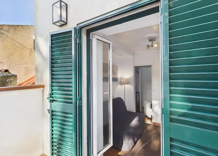 Charming 1br W/ Terrace In Alfama | By Airnest Apartamento